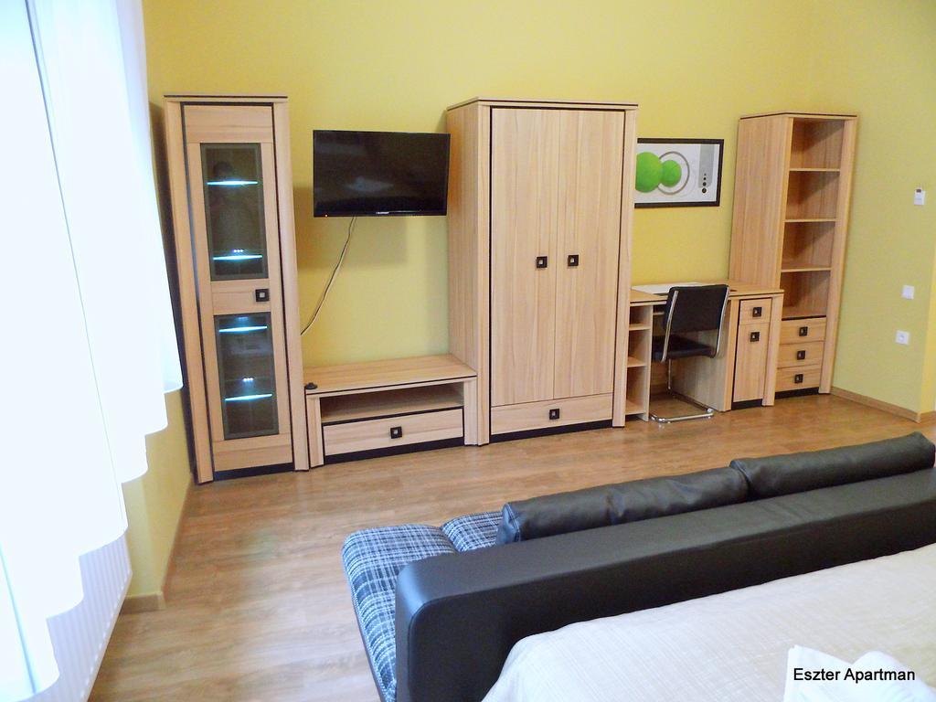 Eszter Apartman Bekescsaba Ngoại thất bức ảnh